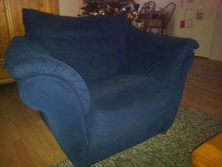 Stoel te koop aangeboden.